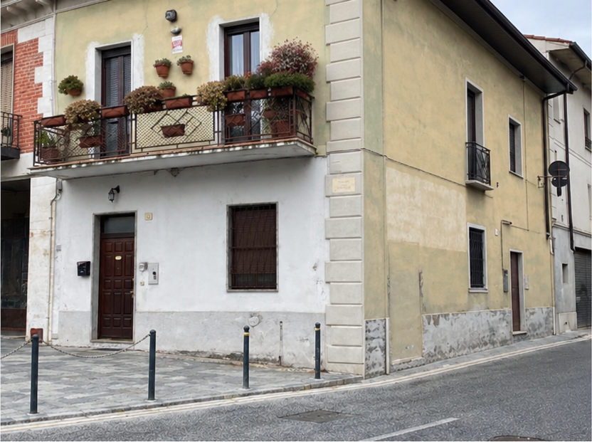 PRIMA – Facciate prima della riqualificazione a Gessate (MI)